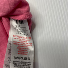 Load image into Gallery viewer, Girls Mothercare, pink cotton t-shirt / top, rabbit, FUC, size 00,  