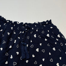 Load image into Gallery viewer, Girls Kids &amp; Co, navy lightweight shorts, elasticated, GUC, size 5,  