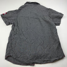 Load image into Gallery viewer, Boys OMM, lightweight cotton short sleeve shirt, GUC, size 8,  