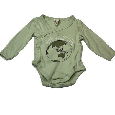 unisex Baby Berry, organic cotton bodysuit / romper, GUC, size 000,  
