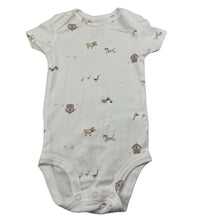 Load image into Gallery viewer, unisex Carters, cotton bodysuit / romper, farm yard, EUC, size 00,  
