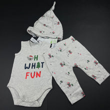 Load image into Gallery viewer, unisex Anko, cotton Christmas bodysuit, leggings &amp; hat, NEW, size 000,  