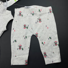 Load image into Gallery viewer, unisex Anko, cotton Christmas bodysuit, leggings &amp; hat, NEW, size 000,  