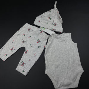 unisex Anko, cotton Christmas bodysuit, leggings & hat, NEW, size 000,  