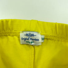 Load image into Gallery viewer, Girls Original Marines, yellow stretchy leggings / bottoms, EUC, size 00,  