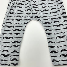 Load image into Gallery viewer, Boys grey, stretchy leggings / bottoms, elasticated, EUC, size 00,  