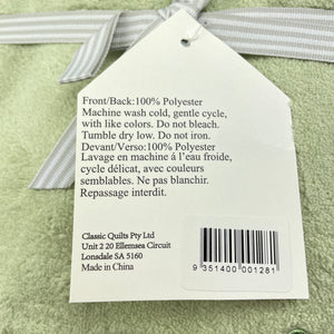 unisex Classic Quilts, embroidered soft fleece baby blanket, 76cm x 102cm, NEW, size 0000-000,  