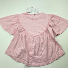 Load image into Gallery viewer, Girls Name It, soft feel organic cotton top, EUC, size 2,  