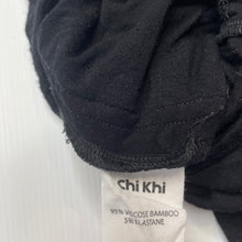 Load image into Gallery viewer, unisex Chi Khi, soft feel stretchy bamboo blend romper, GUC, size 0,  