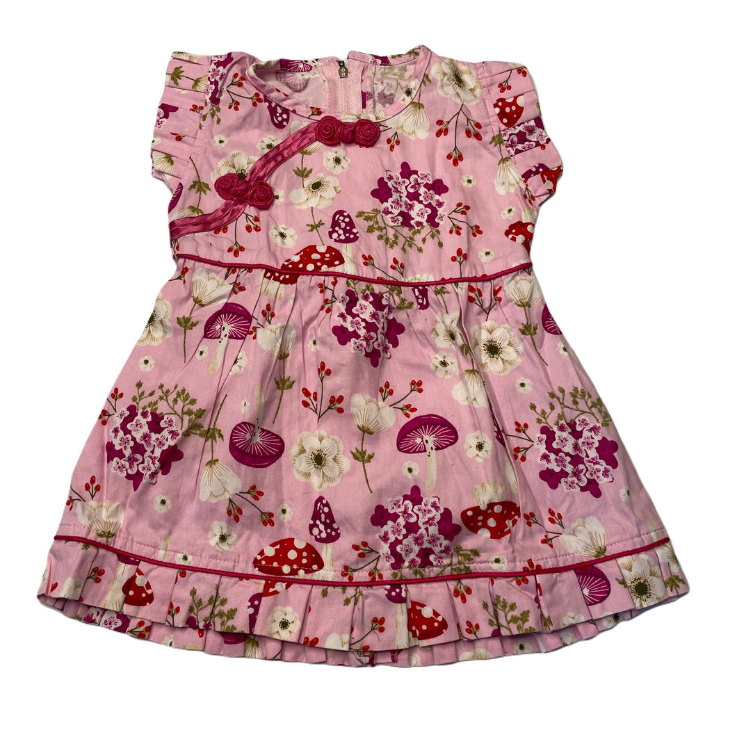 Girls floral, cotton dress, no labels, armpit to armpit: 25cm, GUC, size 00-0, L: 37cm