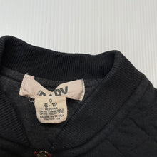 Load image into Gallery viewer, unisex Cotton On, black quilted zip up jacket / sweater, GUC, size 0,  