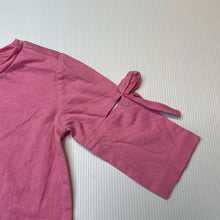 Load image into Gallery viewer, Girls Kids &amp; Co, pink cotton top, EUC, size 1,  