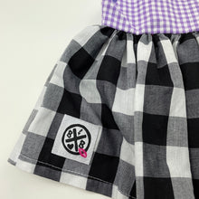 Load image into Gallery viewer, Girls B&amp;B, handmade lightweight dress, burgers, EUC, size 00, L: 32cm