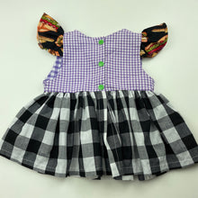 Load image into Gallery viewer, Girls B&amp;B, handmade lightweight dress, burgers, EUC, size 00, L: 32cm