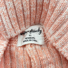 Load image into Gallery viewer, Girls Wilson &amp; Frenchy, knitted cotton / bamboo / wool hat / beanie, EUC, size 0000,  
