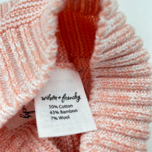 Load image into Gallery viewer, Girls Wilson &amp; Frenchy, knitted cotton / bamboo / wool hat / beanie, EUC, size 0000,  