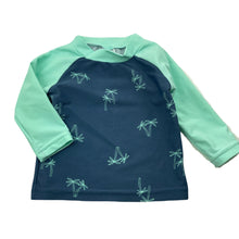 Load image into Gallery viewer, Boys Anko, long sleeve rashie / swim top, GUC, size 00,  
