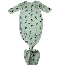 Load image into Gallery viewer, unisex Baby Berry, organic cotton sleepsack, FUC, size 000,  