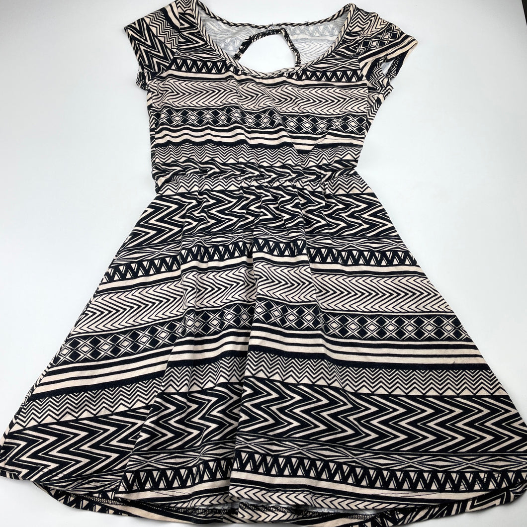 Girls stretchy, casual dress, labels removed, armpit to armpit: 35cm, FUC, size 10-12, L: 68cm