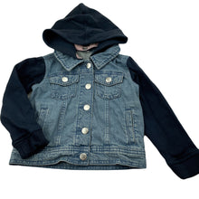 Load image into Gallery viewer, Girls blue, denim jacket, detachable hood, labels removed, armpit to armpit: 31cm, shoulder to cuff: 34cm, GUC, size 3-4,  