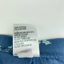 Load image into Gallery viewer, Girls Anko, Christmas leggings, holly, Inside leg: 45cm, FUC, size 7,  
