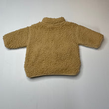 Load image into Gallery viewer, unisex Baby Berry, soft fleece sweater / jumper, EUC, size 000,  