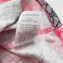 Load image into Gallery viewer, Girls Piping Hot, floral cotton long sleeve dress, GUC, size 6, L: 60cm approx