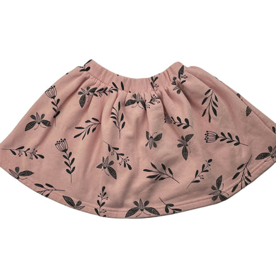 Girls pink, fleece lined skirt, elasticated, labels removed, L: 27cm, W: 24cm across unstretched, FUC, size 3-4,  