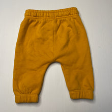 Load image into Gallery viewer, unisex Baby Berry, fleece lined pants / bottoms, elasticated, GUC, size 00,  