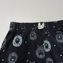 Load image into Gallery viewer, unisex Target, grey stretchy shorts, elasticated, EUC, size 000,  
