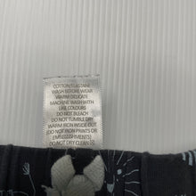 Load image into Gallery viewer, unisex Target, grey stretchy shorts, elasticated, EUC, size 000,  