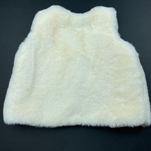 Girls Target, cream faux fur vest, EUC, size 00,  