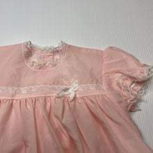 Load image into Gallery viewer, Girls vintage, pink lightweight lace trim top, GUC, size 00,  