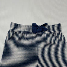 Load image into Gallery viewer, unisex 4 Baby, navy stripe stretchy leggings / bottoms, EUC, size 00000,  