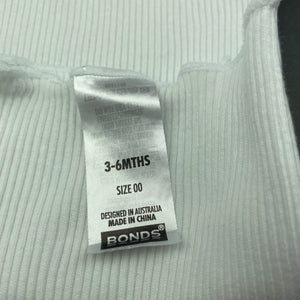 unisex Bonds, white ribbed cotton singlet top, EUC, size 00,  