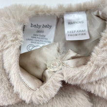 Load image into Gallery viewer, Girls Baby Baby, faux fur vest, single button fasten, EUC, size 0000,  