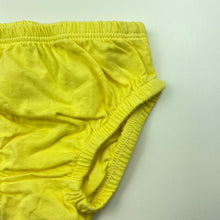 Load image into Gallery viewer, Girls Carters, yellow cotton nappy cover / bloomers, EUC, size 0000,  