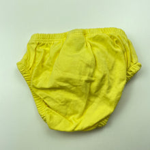 Load image into Gallery viewer, Girls Carters, yellow cotton nappy cover / bloomers, EUC, size 0000,  