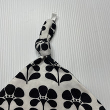 Load image into Gallery viewer, Girls cotton, hat / beanie, EUC, size 0,  