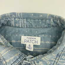 Load image into Gallery viewer, Boys Pumpkin Patch, chambray cotton short sleeve shirt, GUC, size 6,  