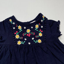 Load image into Gallery viewer, Girls Sprout, embroidered navy cotton dress, EUC, size 000, L: 34cm