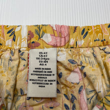 Load image into Gallery viewer, Girls lightweight, cotton skirt, elasticated, L: 28cm, GUC, size 4,  