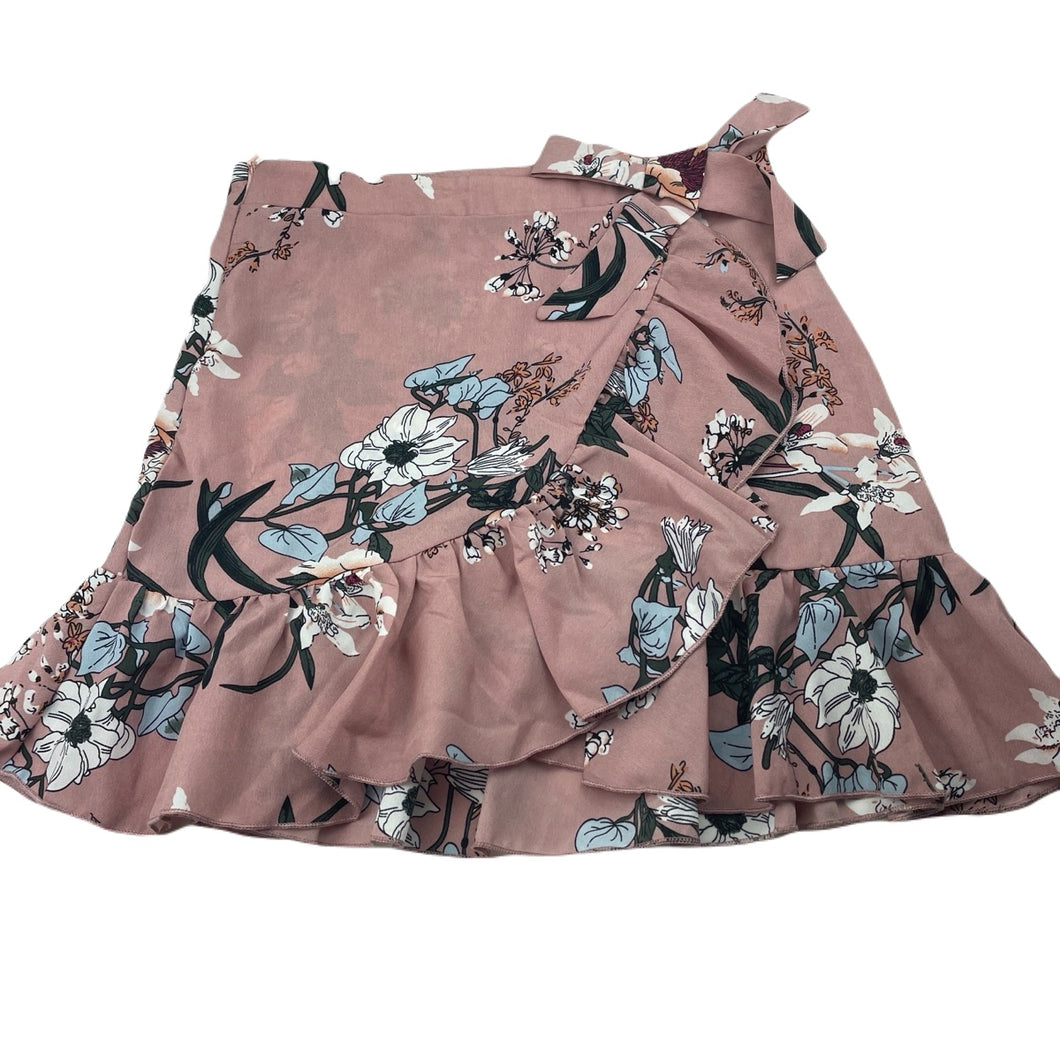 Girls SHEIN, lightweight floral skirt, L: 37cm, W: 32cm across, EUC, size 10-11,  