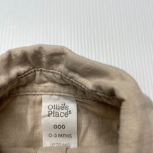 Load image into Gallery viewer, Boys Ollies Place, linen short sleeve shirt, EUC, size 000,  