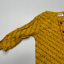 Load image into Gallery viewer, Girls FabIndia, lightweight cotton long sleeve top, L: 34cm, GUC, size 0,  