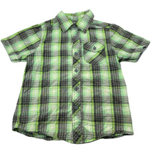 Load image into Gallery viewer, Boys Target, green check lightweight cotton short sleeve shirt, FUC, size 5,  