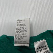 Load image into Gallery viewer, unisex Baby Berry, cotton Christmas t-shirt / ;top, EUC, size 0,  