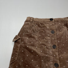 Load image into Gallery viewer, Girls SEEDEDLILI, cotton lined velvet skirt, elasticated, missing button right pocket, FUC, size 8,  