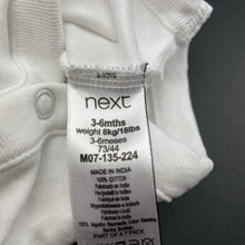 Load image into Gallery viewer, unisex Next, cotton bodysuit / romper, giraffe, GUC, size 00,  