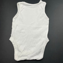 Load image into Gallery viewer, unisex Next, cotton bodysuit / romper, giraffe, GUC, size 00,  